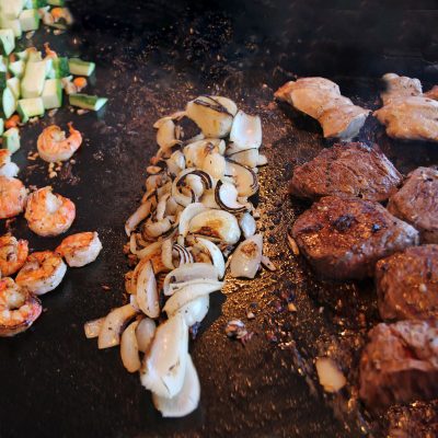 BBQ-Grill-Griddle-Plate-Teppanyaki-Grill-Top-Shrimp-Onions-Steak-Chicken